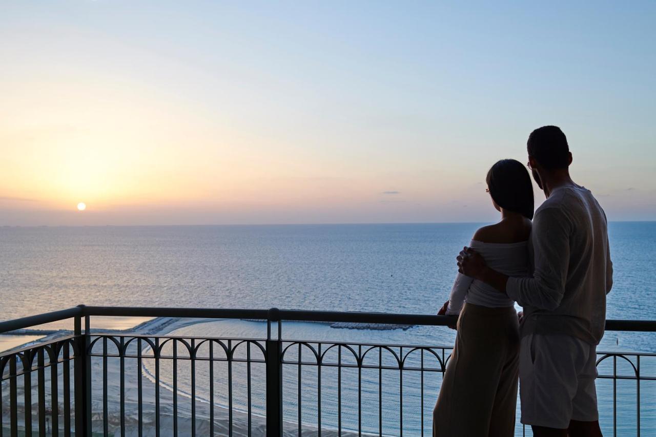 Four Seasons Hotel Alexandria At San Stefano Esterno foto Sunset at the Grand Hotel