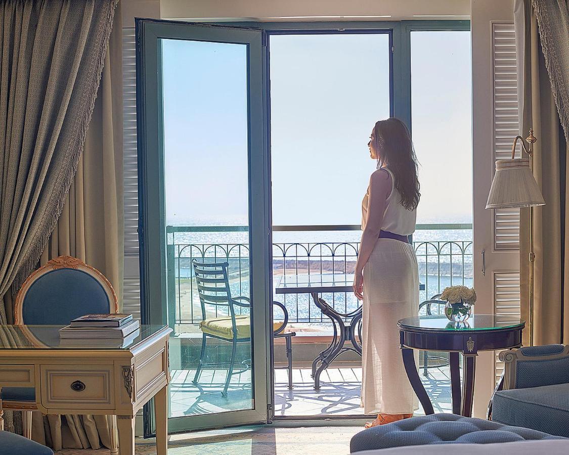 Four Seasons Hotel Alexandria At San Stefano Esterno foto A guest at the Four Seasons Hotel, Alexandria