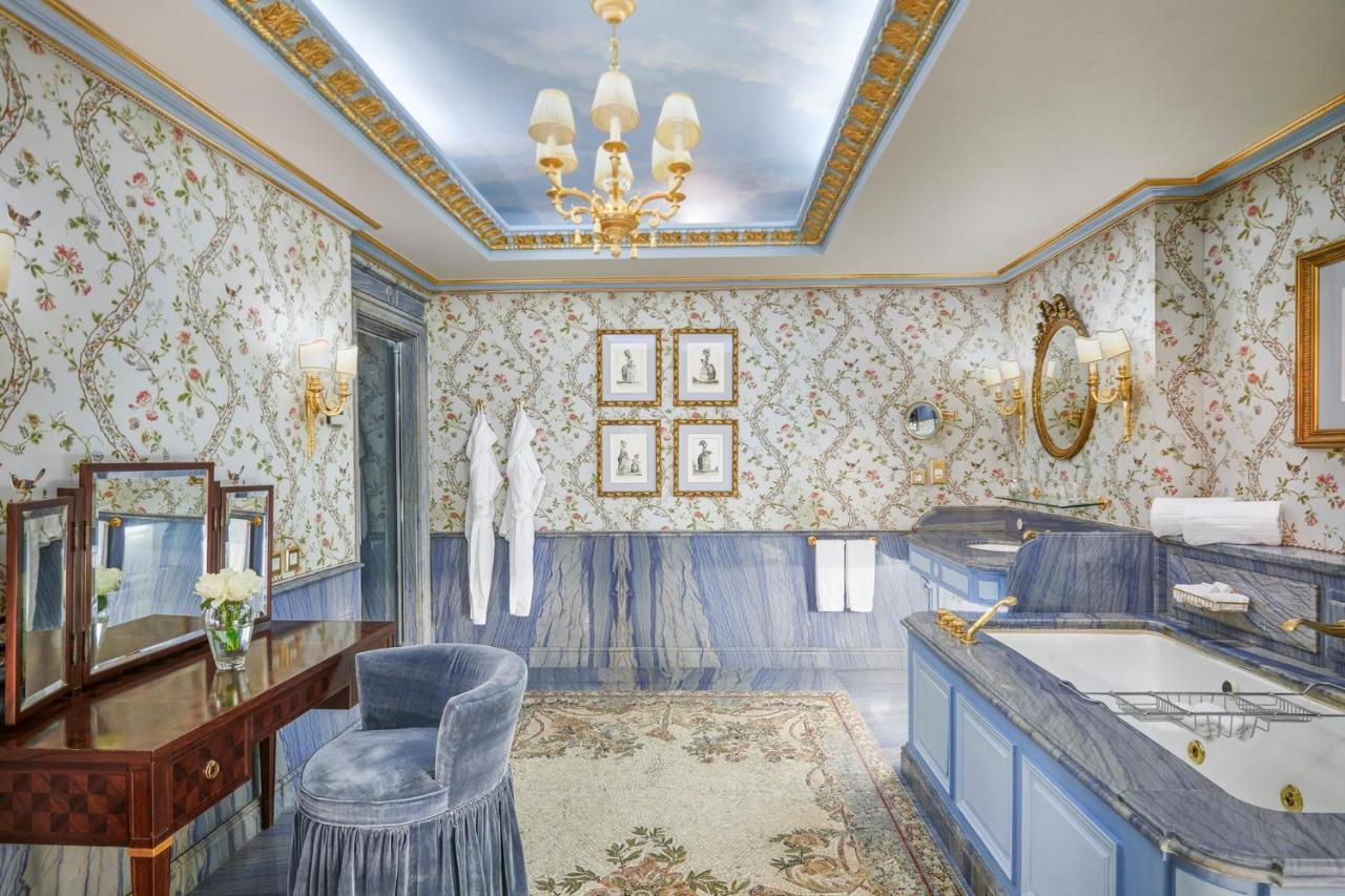 Four Seasons Hotel Alexandria At San Stefano Esterno foto Bathroom