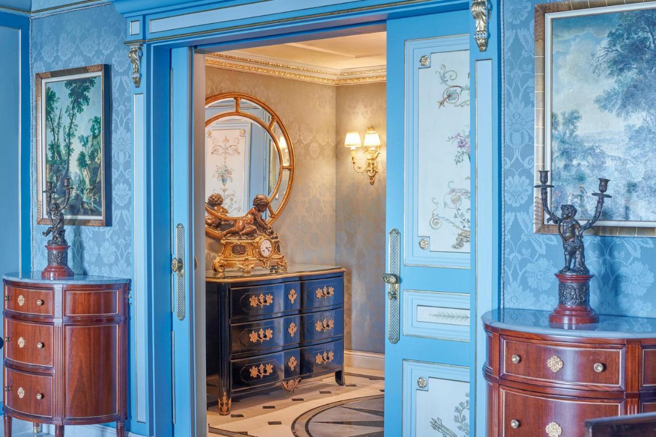 Four Seasons Hotel Alexandria At San Stefano Esterno foto Interior of the hotel