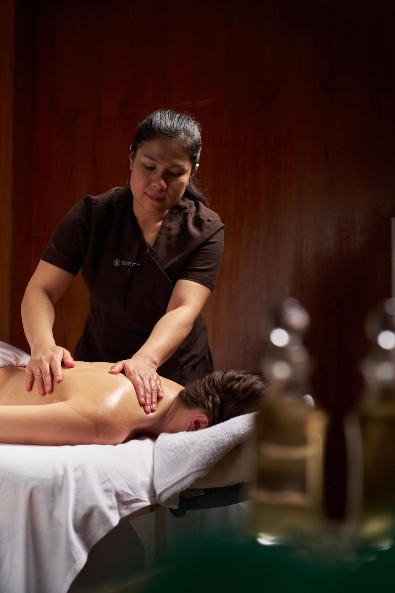 Four Seasons Hotel Alexandria At San Stefano Esterno foto Massage