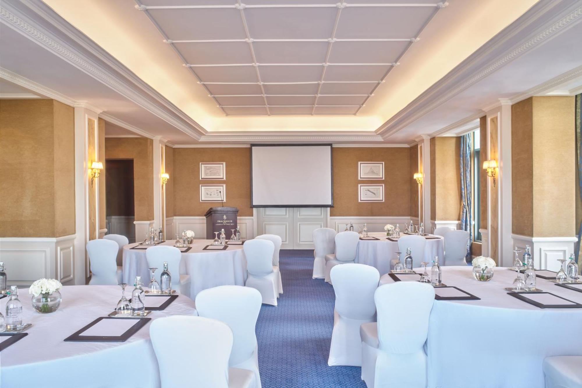 Four Seasons Hotel Alexandria At San Stefano Esterno foto Meeting room